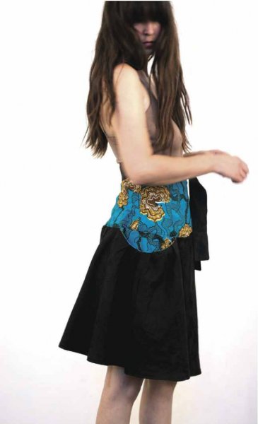 skirt-black:kelp