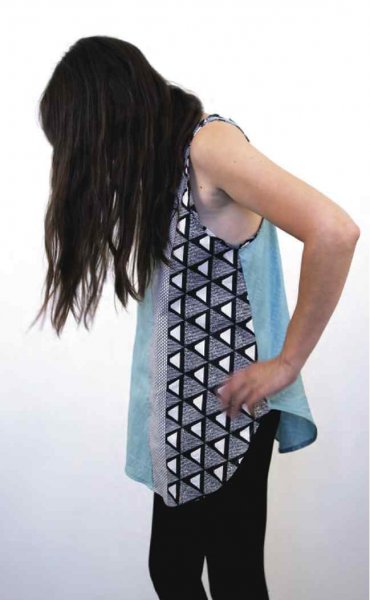 tank-blue:black